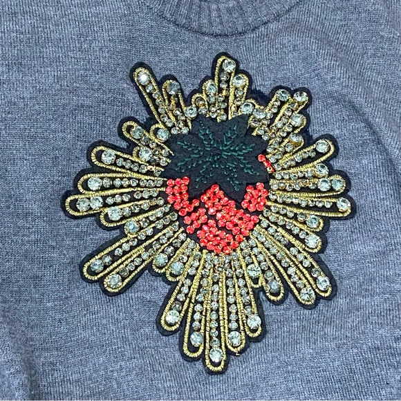 TORY BURCH Style 48123131 Wool Blend Knit Sweater with Rhinestones Patch Size M - Picture 4 of 11